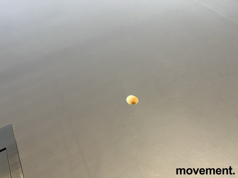 Solgt!Lekkert møtebord i sort linoleum - 4 / 6