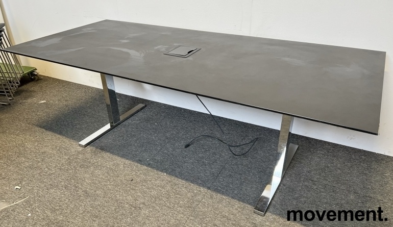 Solgt!Møtebord i sort linoleum med - 1 / 3