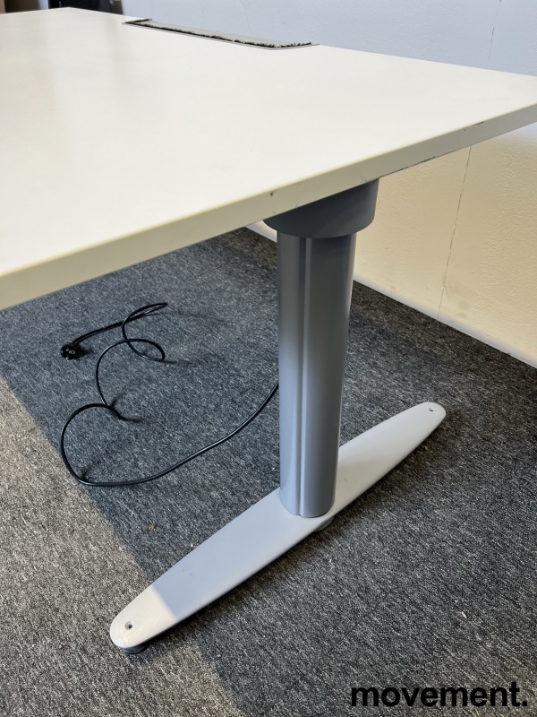 Solgt!Skrivebord med elektrisk hevsenk - 4 / 4