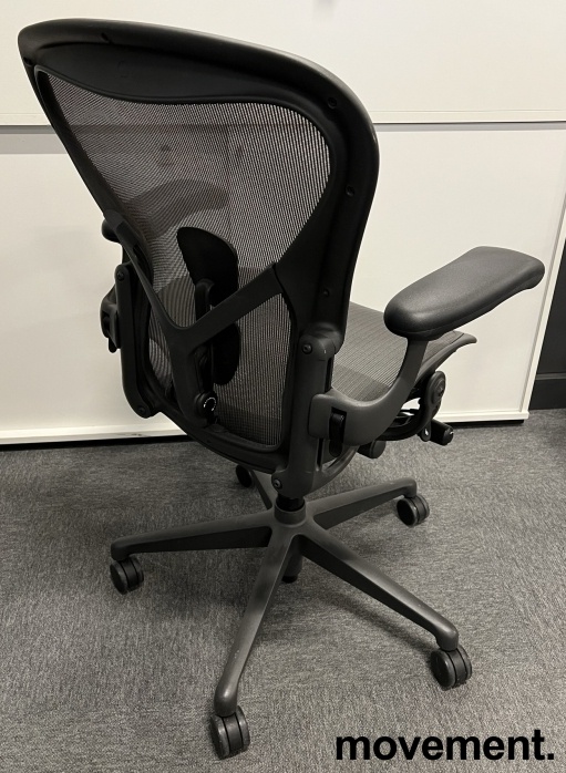 Solgt!Kontorstol: Herman Miller Aeron - 2 / 4