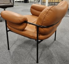 Loungestol fra Fogia, modell Bollo, Brunt skinn Sevilla Semi Annilin 6402, NY