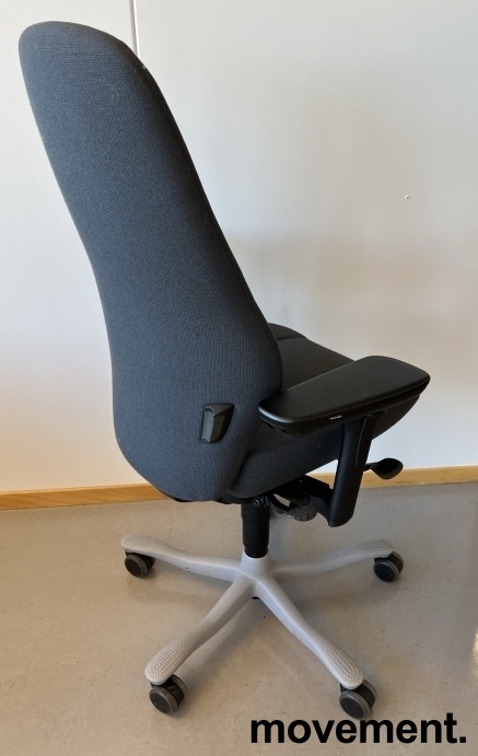 Solgt!Kontorstol: Kinnarps Synchrone 8000 - 2 / 2