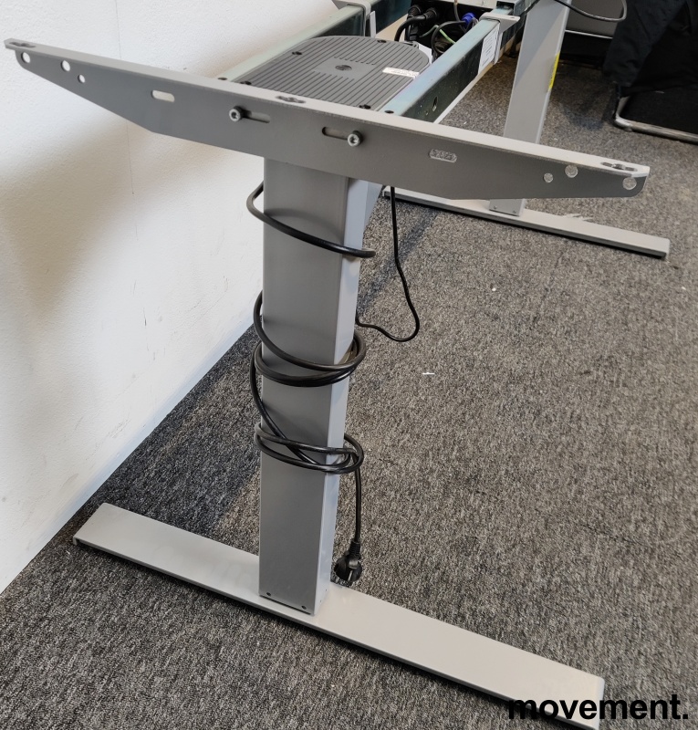 Solgt!Understell for skrivebord med - 2 / 3