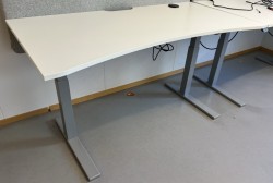 Skrivebord med elektrisk hevsenk i hvitt / grått fra Svenheim, 160x80cm, pent brukt
