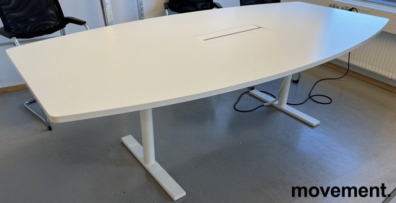 Solgt!Møtebord fra Svenheim i hvitt, - 1 / 3