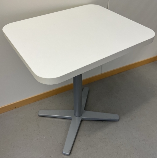 Lite møtebord / avlastningsbord /