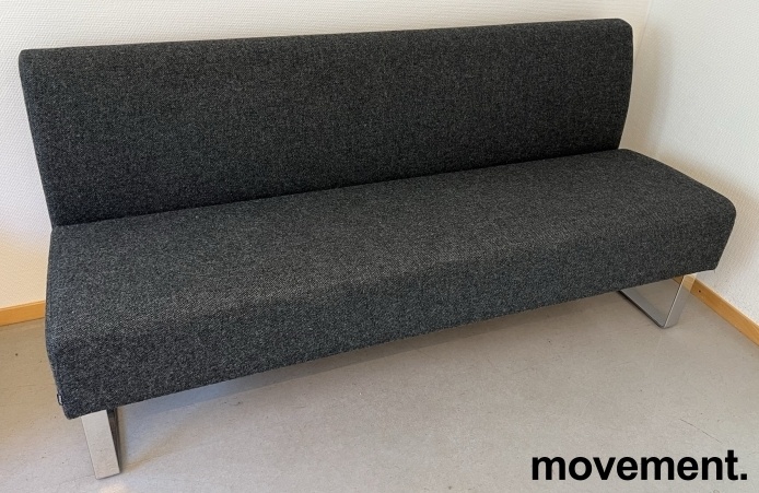Solgt!Sittebenk / sofa for kantine e.l i - 1 / 2