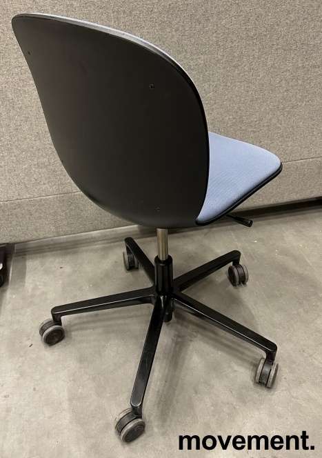 Solgt!Konferansestol på hjul fra RBM, - 2 / 2