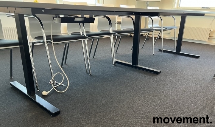Solgt!Møtebord / konferansebord i mørkt - 2 / 3