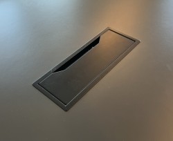 Møtebord / konferansebord i mørkt grått / sort fra Narbutas, 360x120cm, passer 12-14 personer, pent brukt