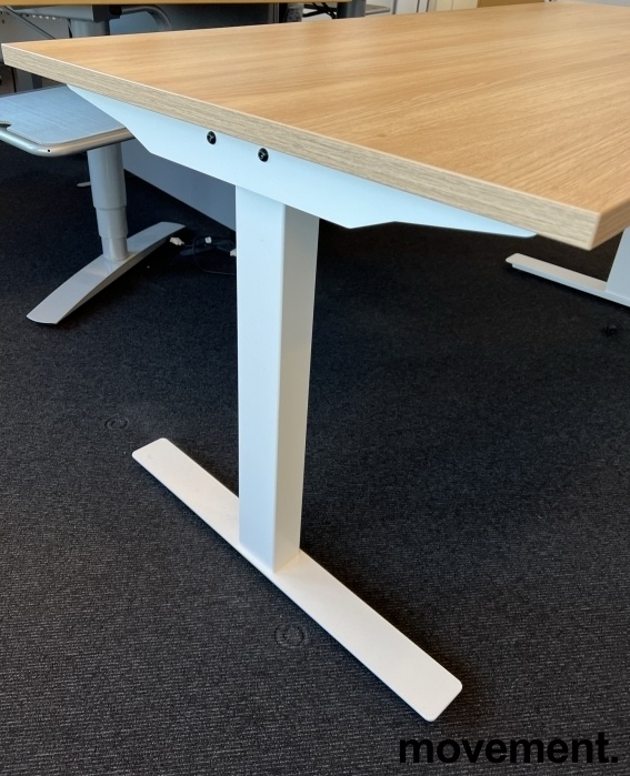 Solgt!Skrivebord i eik laminat / hvitt - 3 / 3