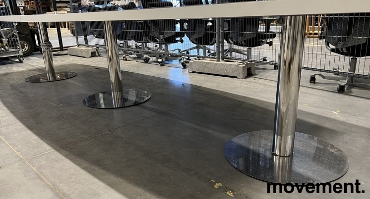 Solgt!Stort møtebord i hvitt fra Nesje, - 2 / 4