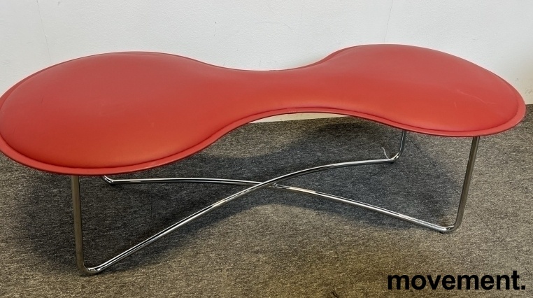 Solgt!Sittebenk / loungemøbel i rødt - 3 / 3