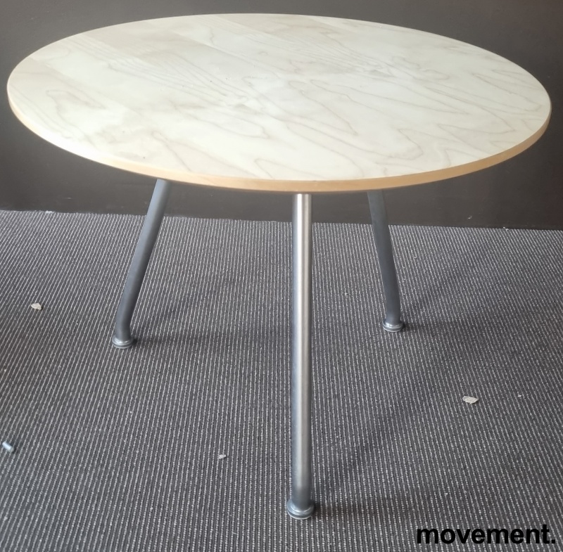 Solgt!Lavt, rundt loungebord i bjerk /