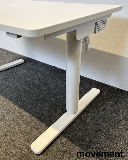 Solgt!Skrivebord med elektrisk hevsenk i - 2 / 5
