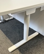 Skrivebord med elektrisk hevsenk i hvitt fra ROL Ergo, 120x80cm, pent brukt 2019-modell