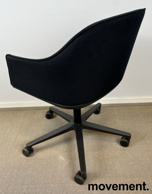 Solgt!Vitra Softshell konferansestol på - 2 / 3