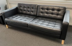 Skinnsofa, 3seter, Landskrona fra IKEA, sort skinn, 204cm bredde, pent brukt