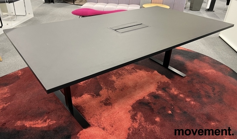 Solgt!Møtebord i sort linoleum / sort, - 1 / 3