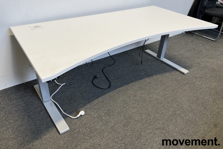 Solgt!Skrivebord med elektrisk hevsenk i - 2 / 2