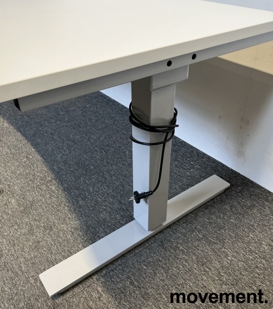 Solgt!Skrivebord med elektrisk hevsenk i - 3 / 3