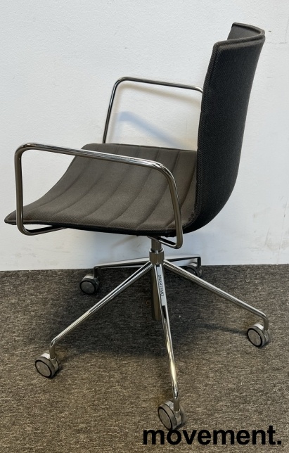 Solgt!Arper Catifa 46 konferansestol med - 2 / 3