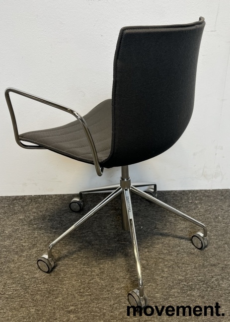 Solgt!Arper Catifa 46 konferansestol med - 3 / 3