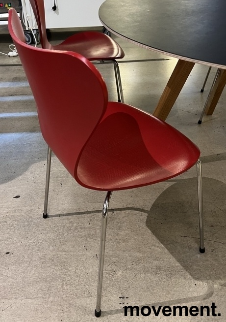 Solgt!Arne Jacobsen 7er-stol / - 2 / 2