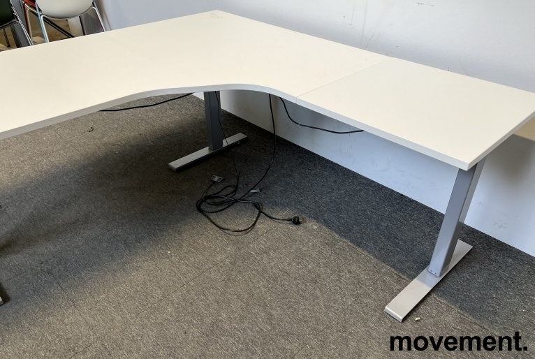 Solgt!Skrivebord / hjørneløsning fra - 2 / 3