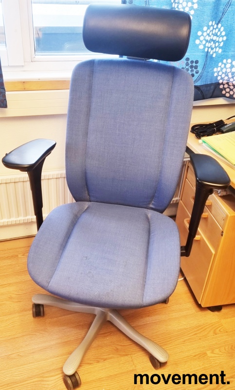Solgt!Kontorstol: Kinnarps 9000-serie i - 1 / 2