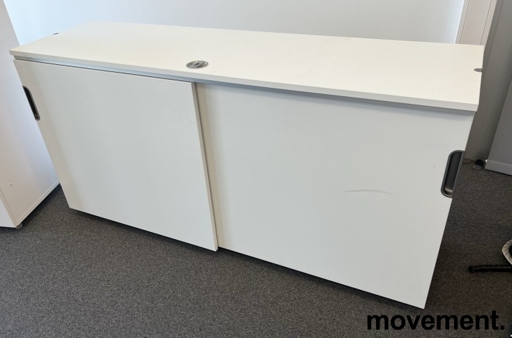 Solgt!Skjenk i hvit laminat, Ikea Galant - 1 / 2