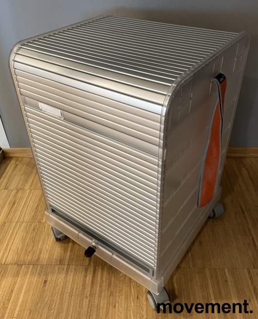 Solgt!Vitra design-skuffseksjon på hjul,