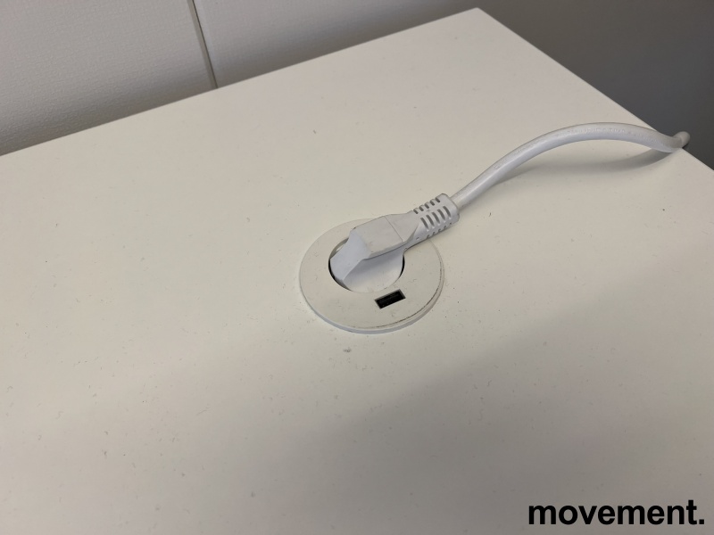 Solgt!Skrivebord med elektrisk hevsenk i - 3 / 4
