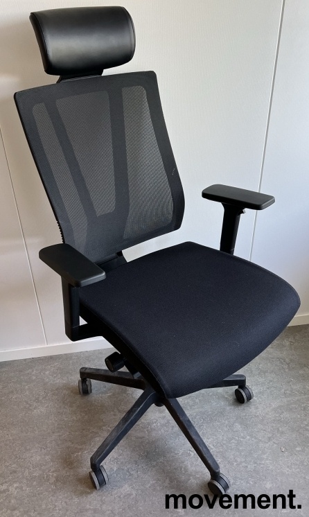 Solgt!Komfortabel kontorstol i sort fra - 1 / 2