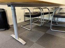 Kompakt møtebord fra Svenheim i hvitt / grått, 250x90cm, passer 8-10 personer, brukt