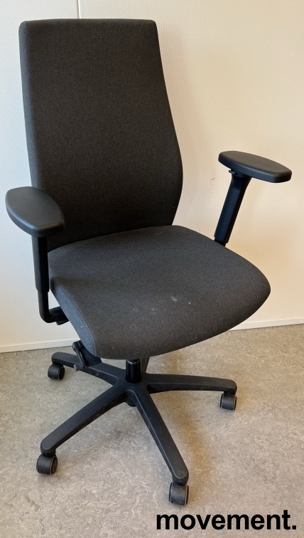 Solgt!Kontorstol i mørkt grått stoff med - 1 / 2