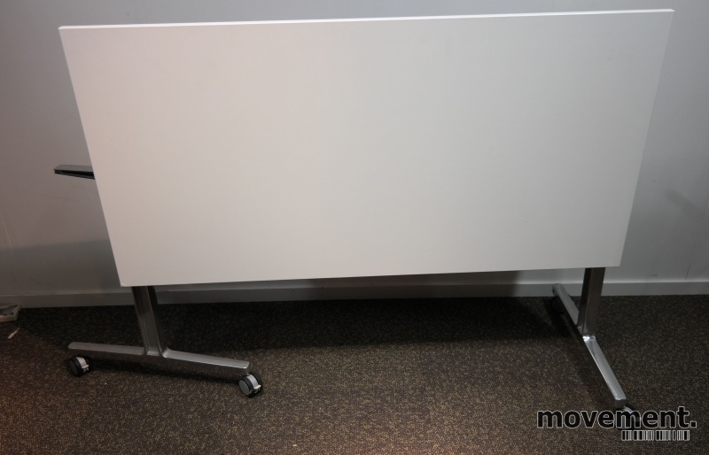 Solgt!Konferansebord / klappbord i hvit / - 2 / 3
