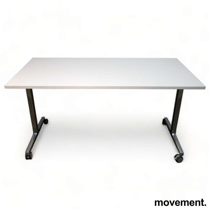 Solgt!Konferansebord / klappbord i hvit / - 1 / 3