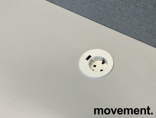 Solgt!Skrivebord med elektrisk hevsenk i - 3 / 3