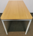 Rektangulært 130x70cm bord i - 2 / 2