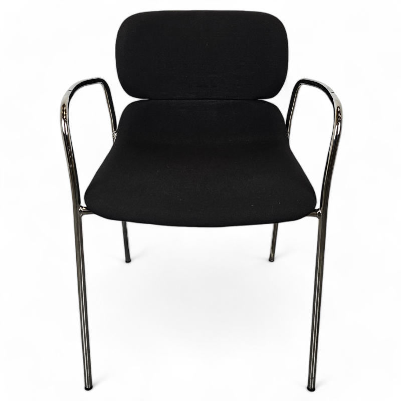 Konferansestol i sort stoff / krom,
