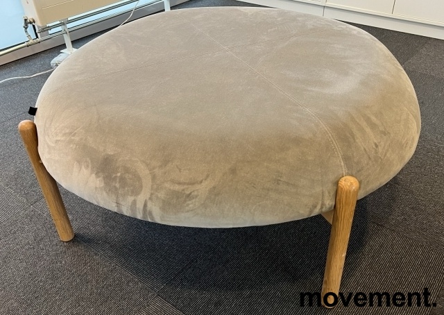 Solgt!Puff i grå velour / eik fra - 1 / 2
