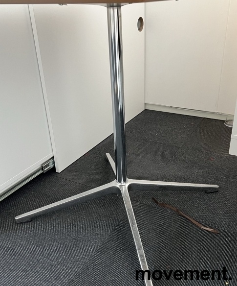 Solgt!Lite møtebord / kafebord i lys grå - 3 / 3