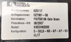 Kontorstol: König Neurath Kineta, sort skinn / mesh, pent brukt