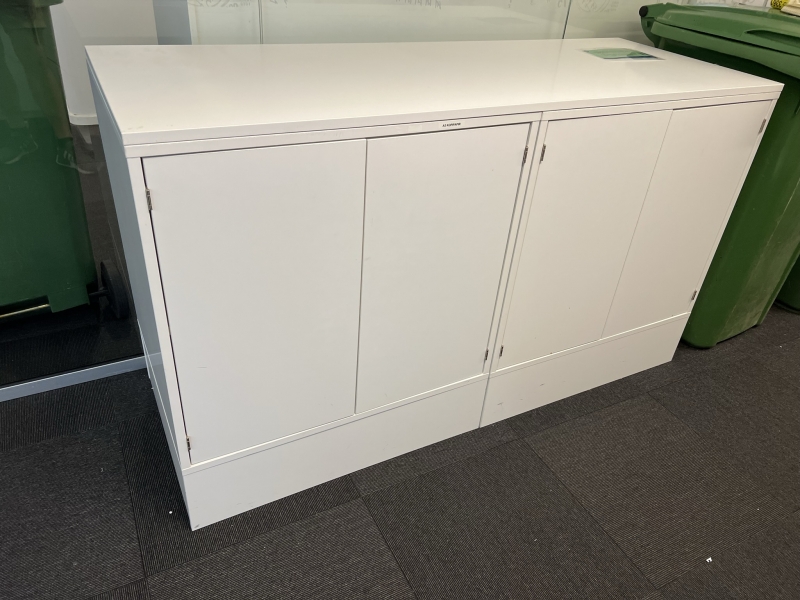 Skjenk / arbeidsbenk / printbenk