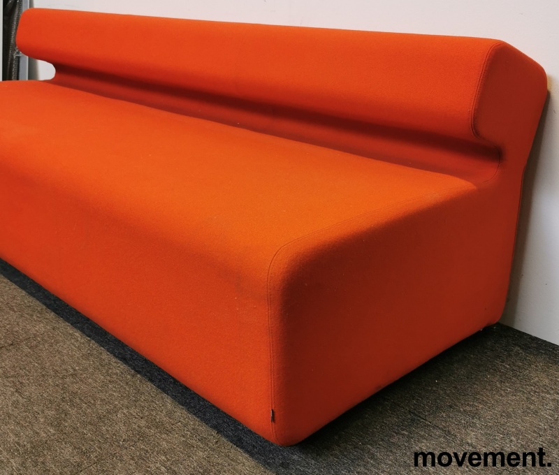 Solgt!Loungesofa i rød fra ForaForm, - 2 / 4