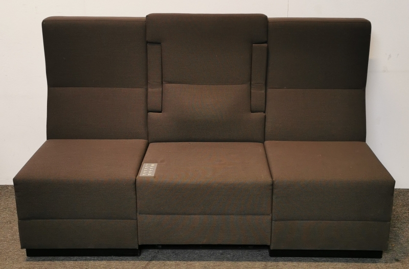 Palau 3-seter sofa i mørkt brunt,