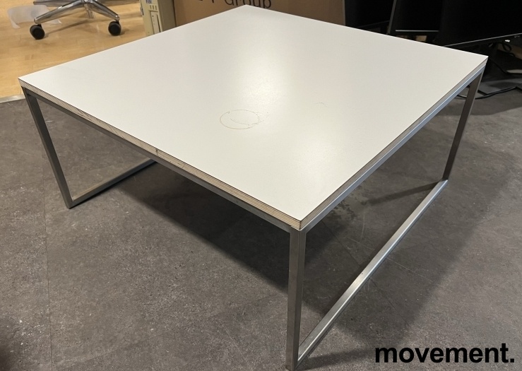 Solgt!Loungebord / sofabord i hvit - 1 / 2