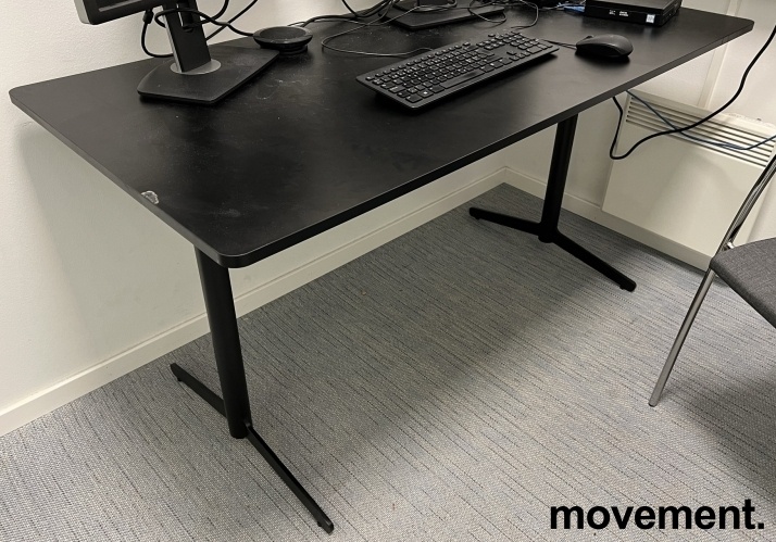 Solgt!Kompakt møtebord / konferansebord i - 1 / 2