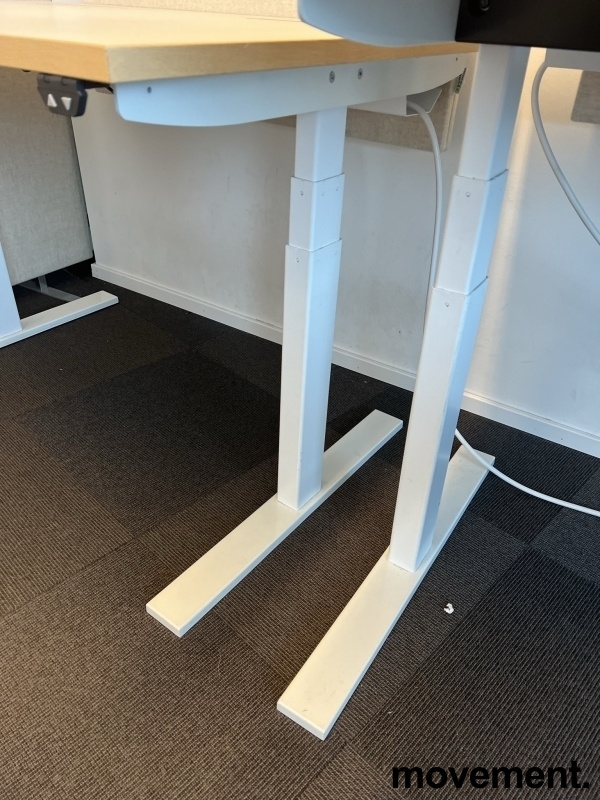 Solgt!Skrivebord med elektrisk hevsenk - 2 / 2